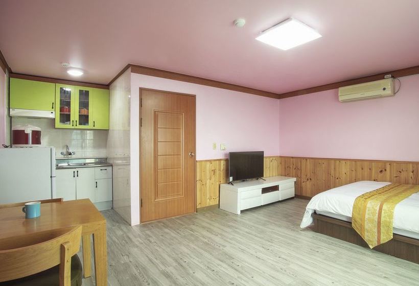 Jungmoon Wow Pension