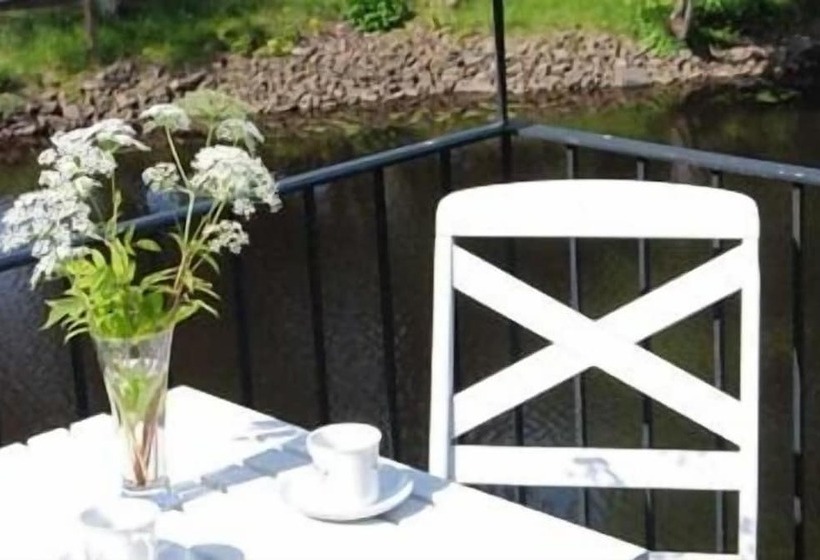 پانسیون L Villa Ronne