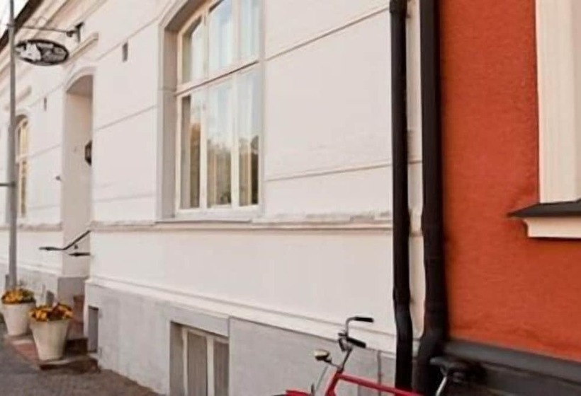 پانسیون L Villa Ronne