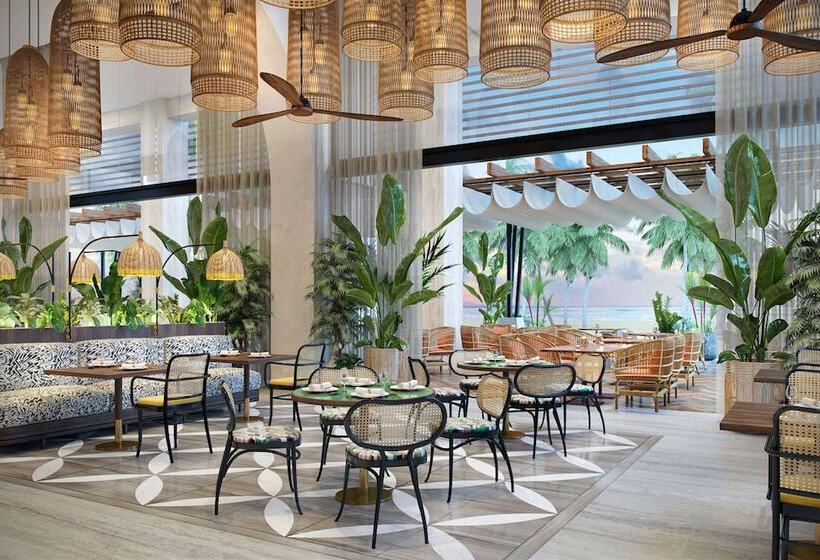 هتل Canopy By Hilton Seychelles Resort