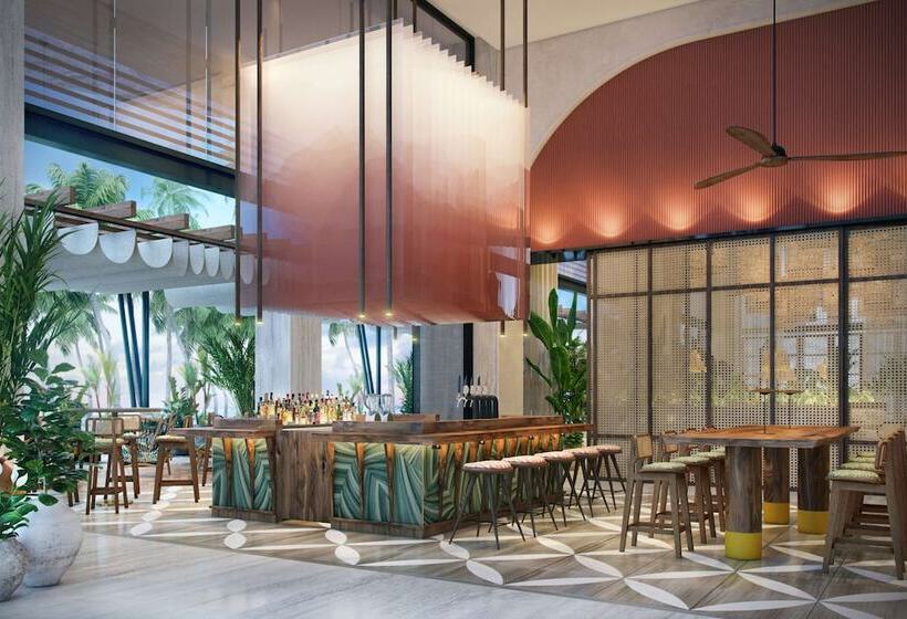 هتل Canopy By Hilton Seychelles Resort