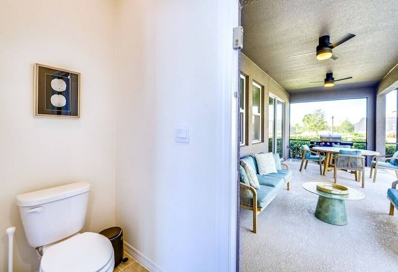 Resort Oasis W/ Game Room: 11 Mi To Disney!