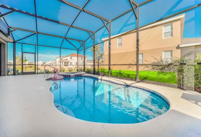 Resort Oasis W/ Game Room: 11 Mi To Disney!