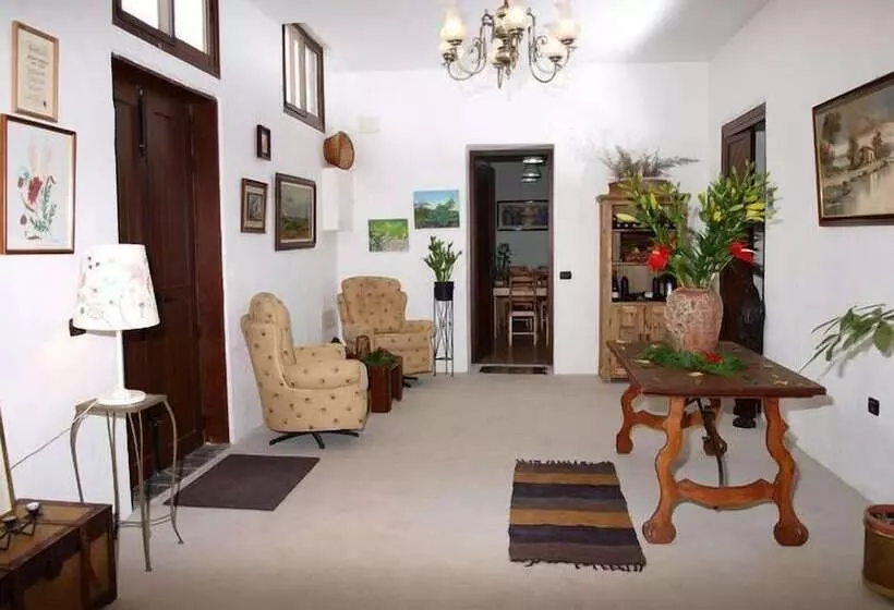 Albergue Rural La Cañada
