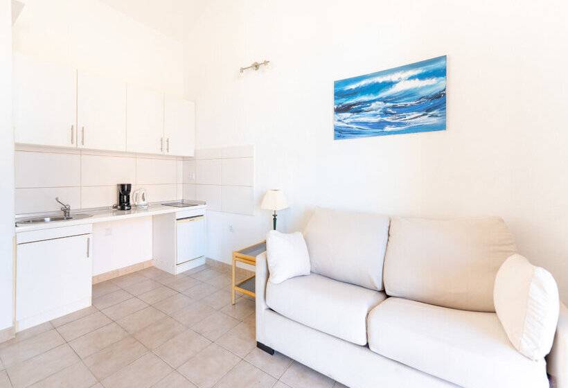 Bakour Fuerteventura La Pared