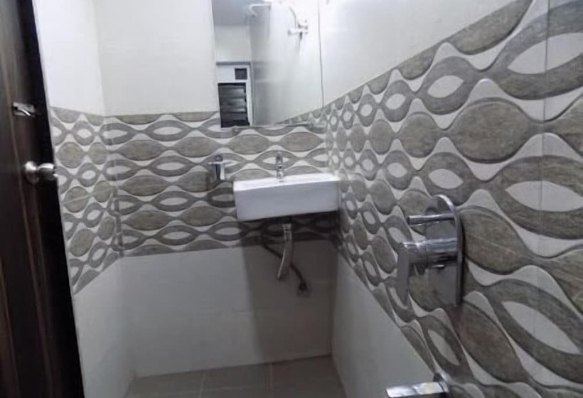 Sai Nidhi By Glitz Hotels Mindspace Airoli