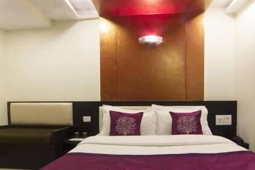 Sai Nidhi By Glitz Hotels Mindspace Airoli