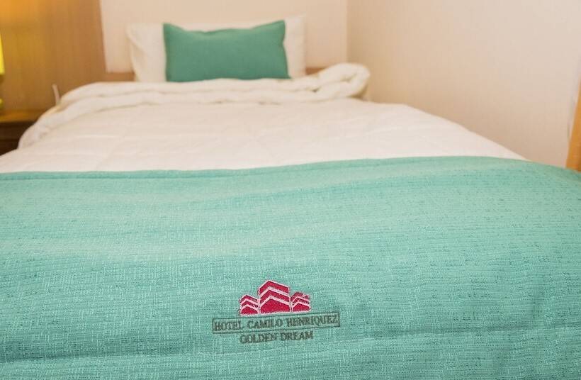 Hotel Camilo Henriquez