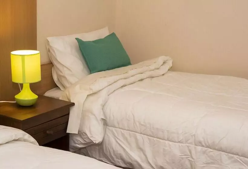 Hotel Camilo Henriquez