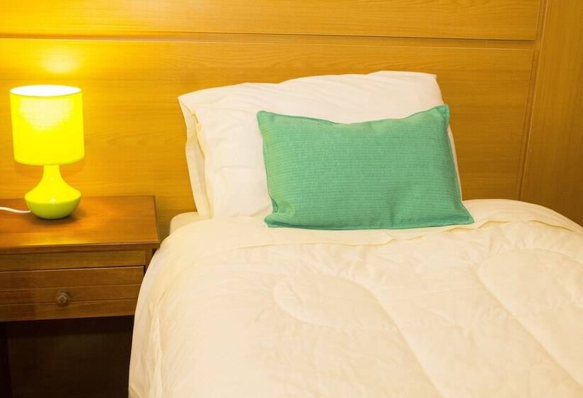 Hotel Camilo Henriquez