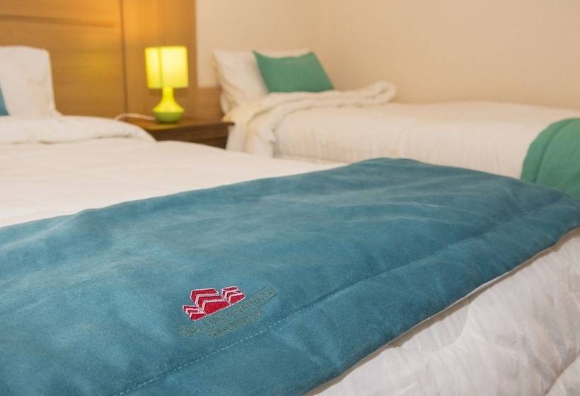 Hotel Camilo Henriquez