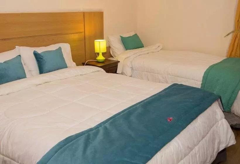 Hotel Camilo Henriquez