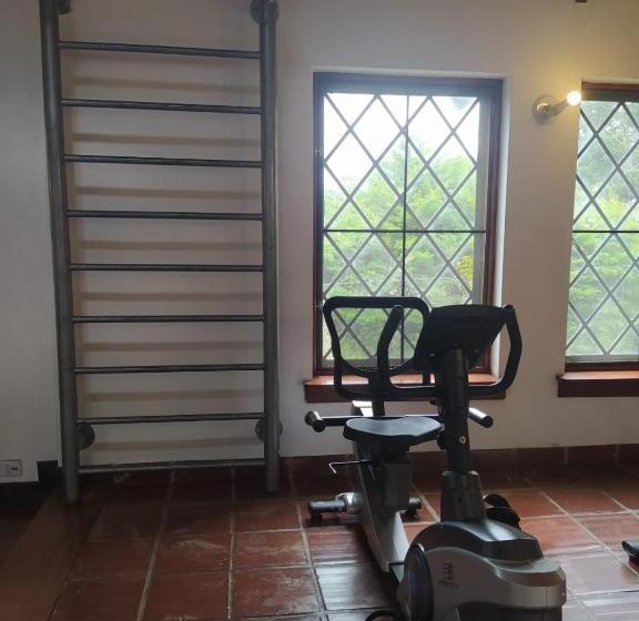 فندق Castelo Nacional Inn Campos Do Jordao