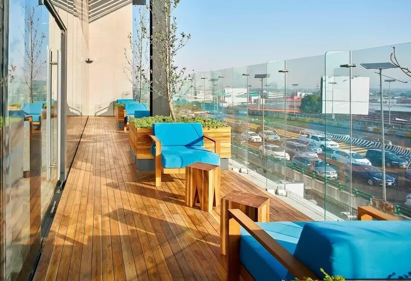 ホテル Courtyard By Marriott Mexico City Toreo