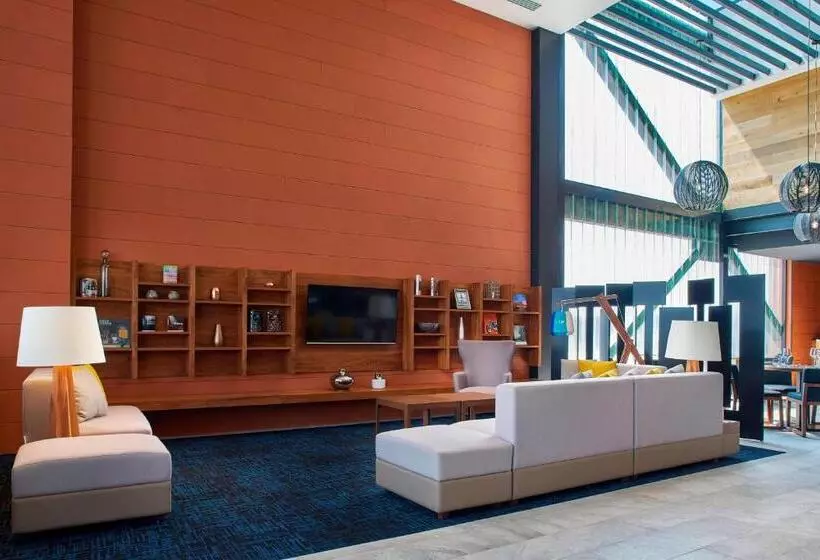 ホテル Courtyard By Marriott Mexico City Toreo