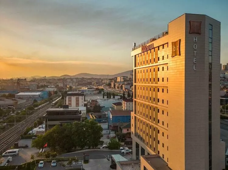 هتل Ibis Istanbul Tuzla