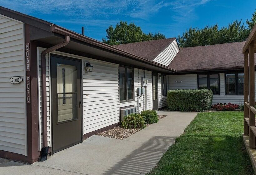 فندق Lake Panorama National Resort