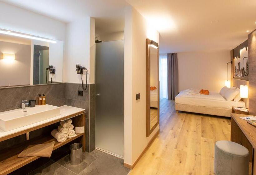 酒店 àlia Bianca Active & Family