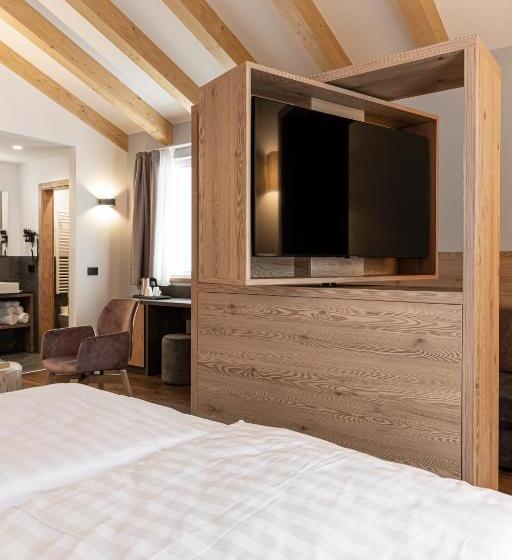 酒店 àlia Bianca Active & Family