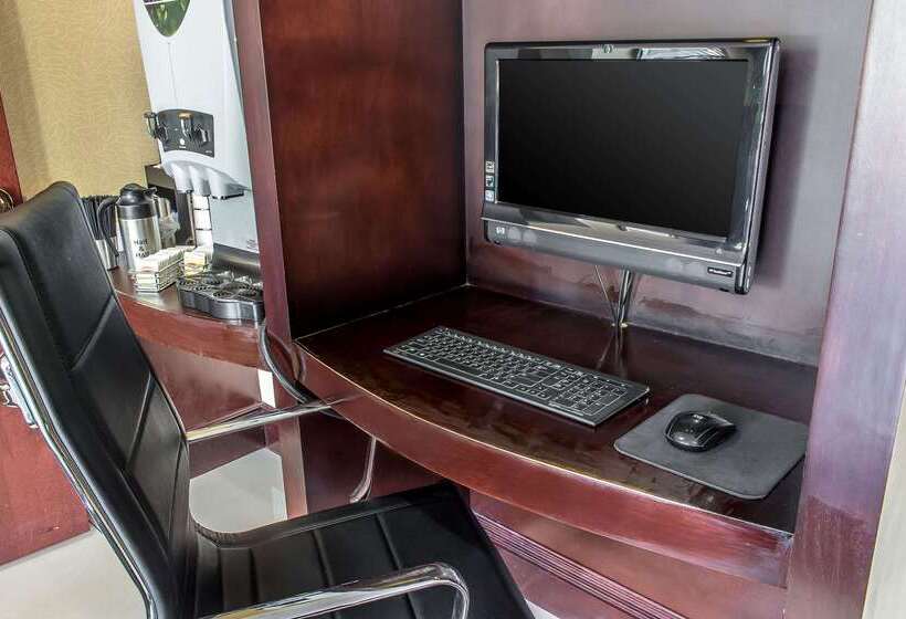 酒店 Quality Inn Near Mountain Creek