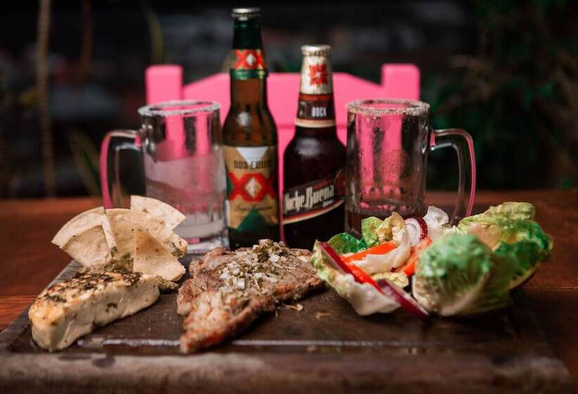 酒店 & Suites Cerro Roj0