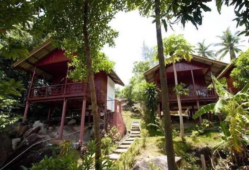بنسيون J.b. Hut Bungalows