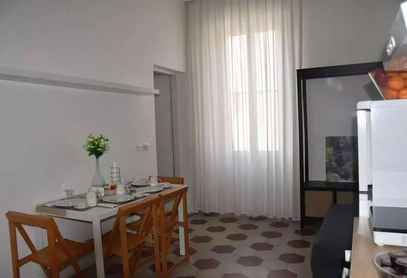 Rhegion B&b