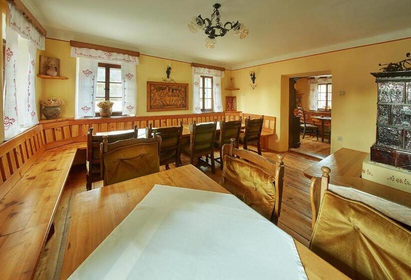 Rute Hotel And Apartments