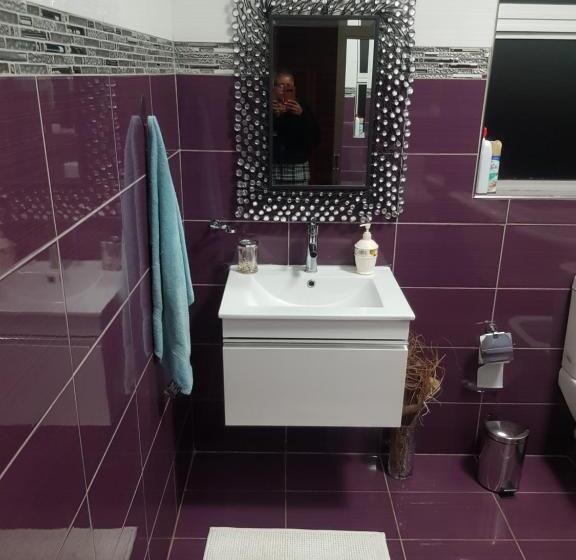 بنسيون Agt Guesthouse