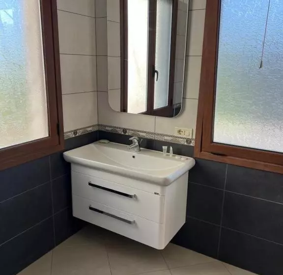 پانسیون Doctor S Guest House Rooms