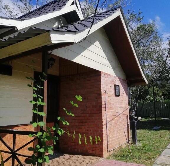 منتجع Api Api Eco Chalet