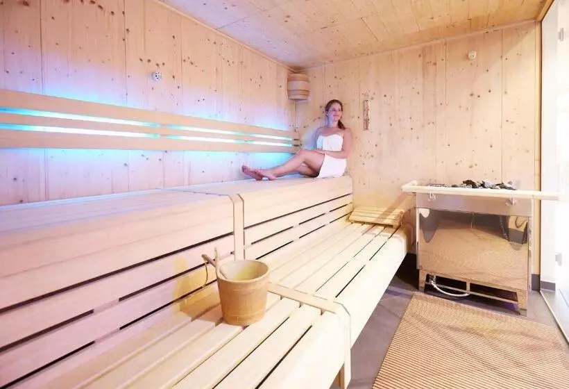 Wander  & Wellnesshotel Nägele