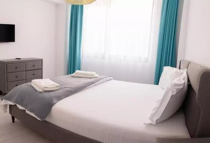 Aparthotel Building Stefan