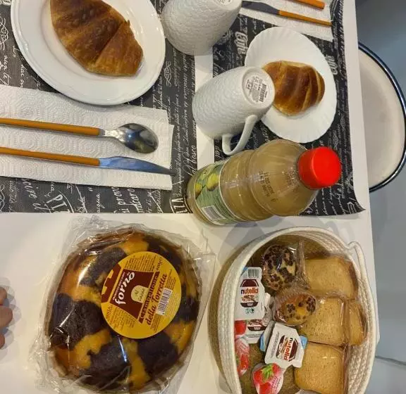 Aamiaismajoitus (B&B) A Casa Con Giulia