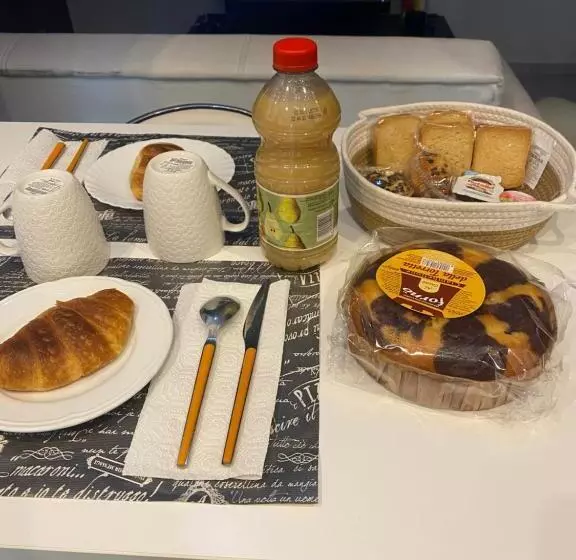 Aamiaismajoitus (B&B) A Casa Con Giulia