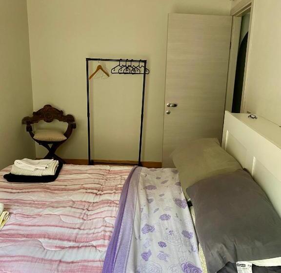 تختخواب و صبحانه A Casa Con Giulia