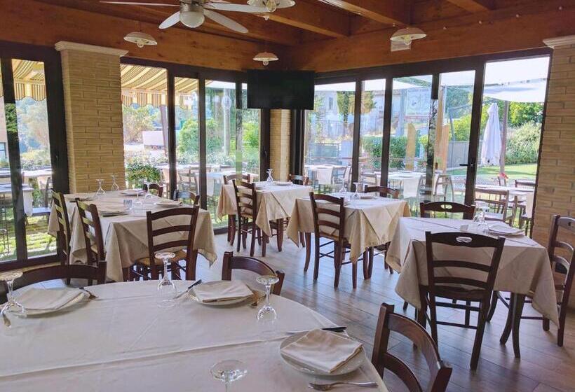 민박 La Vecchia Fontana Del Convento