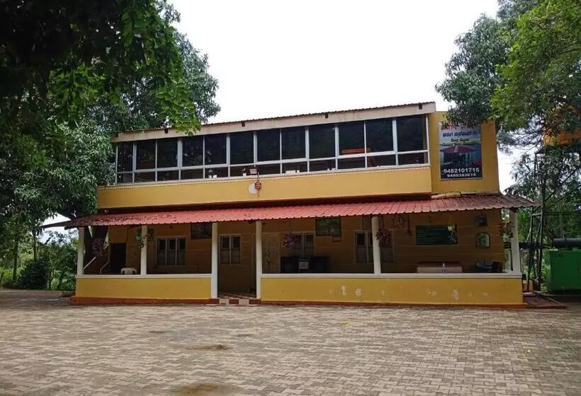 ホテル Kabini Farm Stay