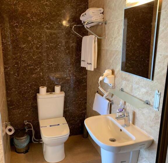 בית מלון כפרי Kaplica