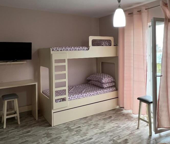 هتل Laguna E Kenalles