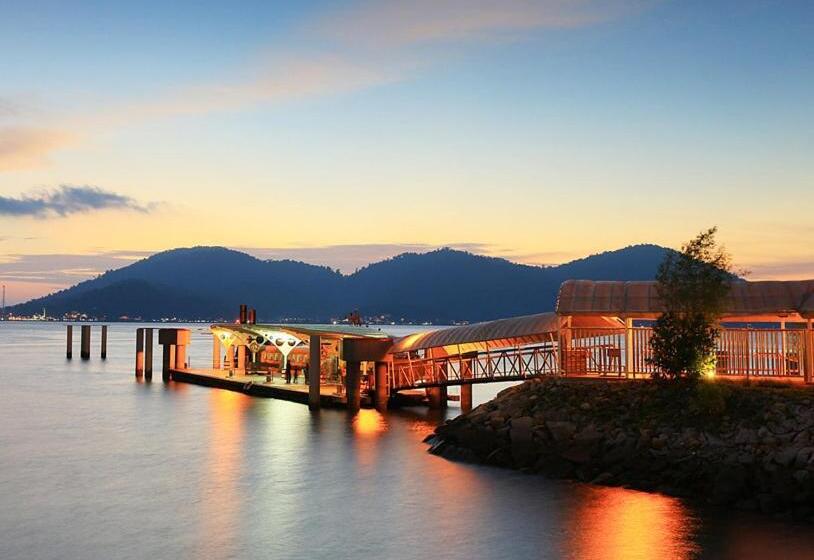 פנסיון World Kids Fantasy