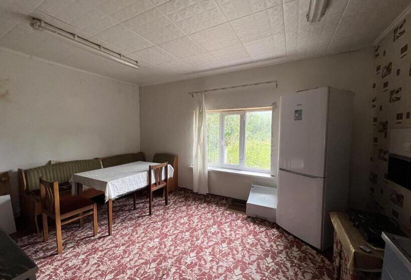 تختخواب و صبحانه Ecospace Kgz