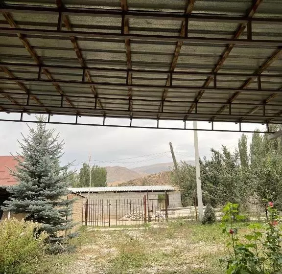 تختخواب و صبحانه Ecospace Kgz