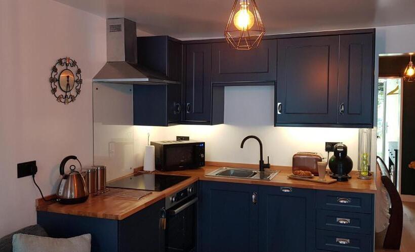 住宿加早餐  Hill House Lodge