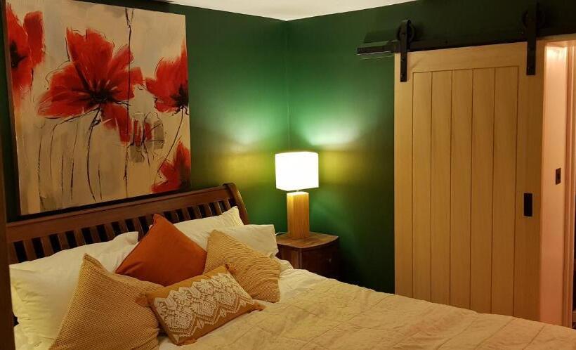 住宿加早餐  Hill House Lodge