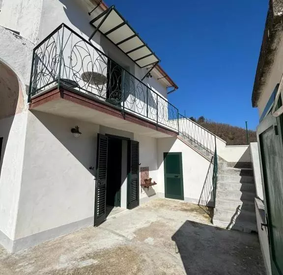 ベッドアンドブレックファースト Lucy S Guest House Amalfi Coast