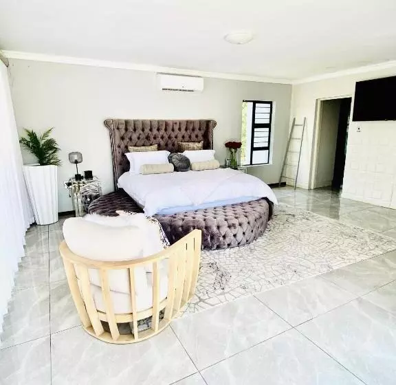 ベッドアンドブレックファースト Mbombela Luxury Villa