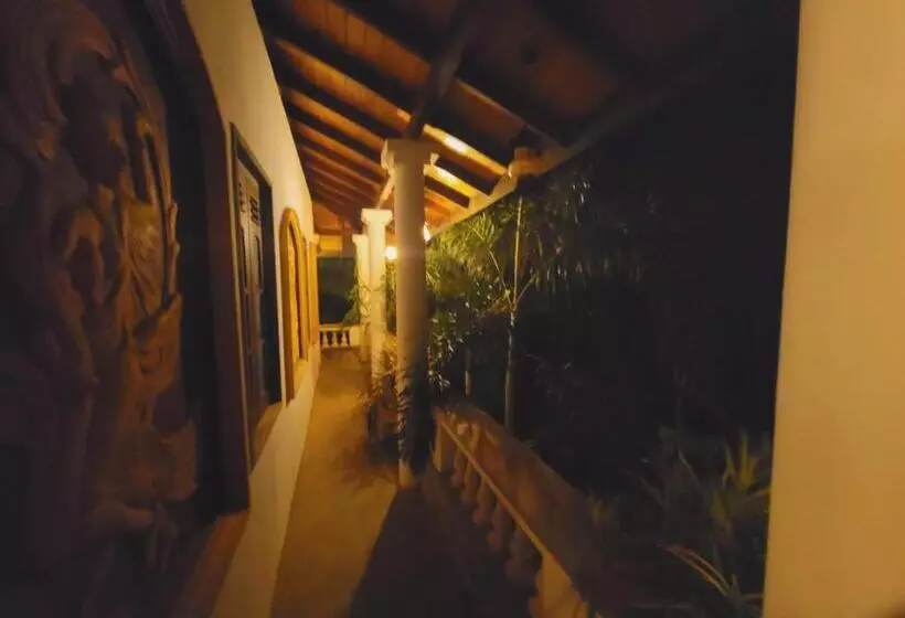 ベッドアンドブレックファースト Two Rooms With Two Beds ,bathroom And Balconys
