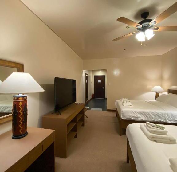 Forest Lodge Private Condotel At Camp John Hay Baguio City