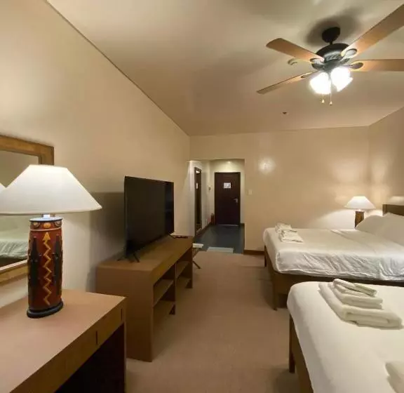 Forest Lodge Private Condotel At Camp John Hay Baguio City